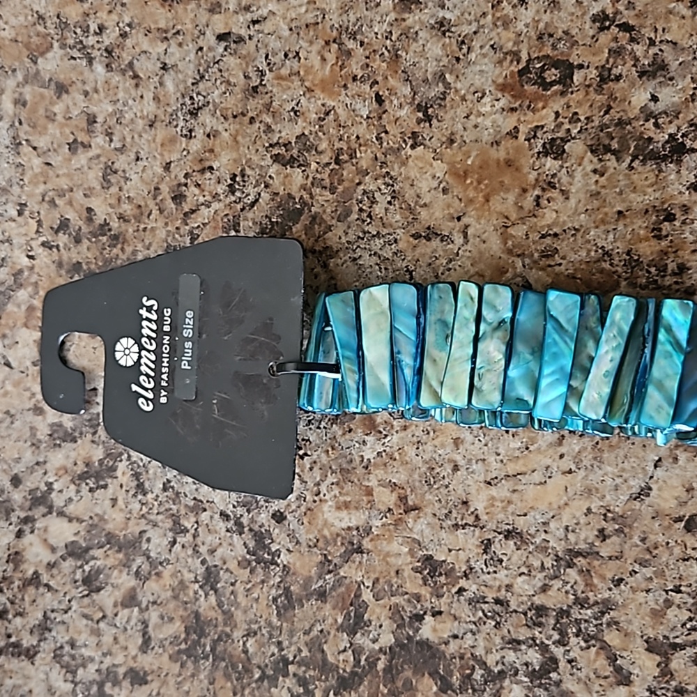 Vintage stretch bracelet with original tags
